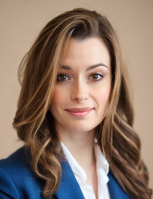 Claudia Solís-Román