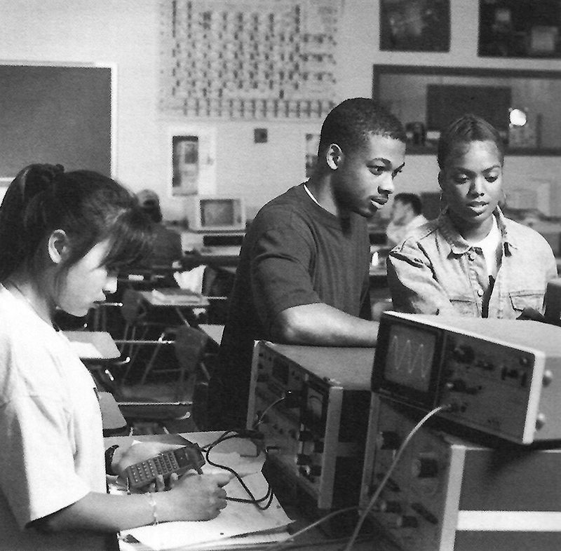 High school students work with radio equipment (1996)